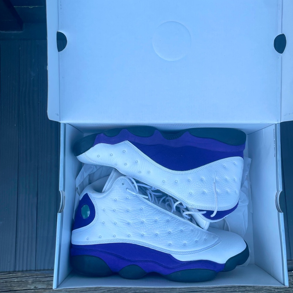 Jordan 13 court purple “lakers”